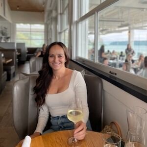 Meet your Posher, Marlo